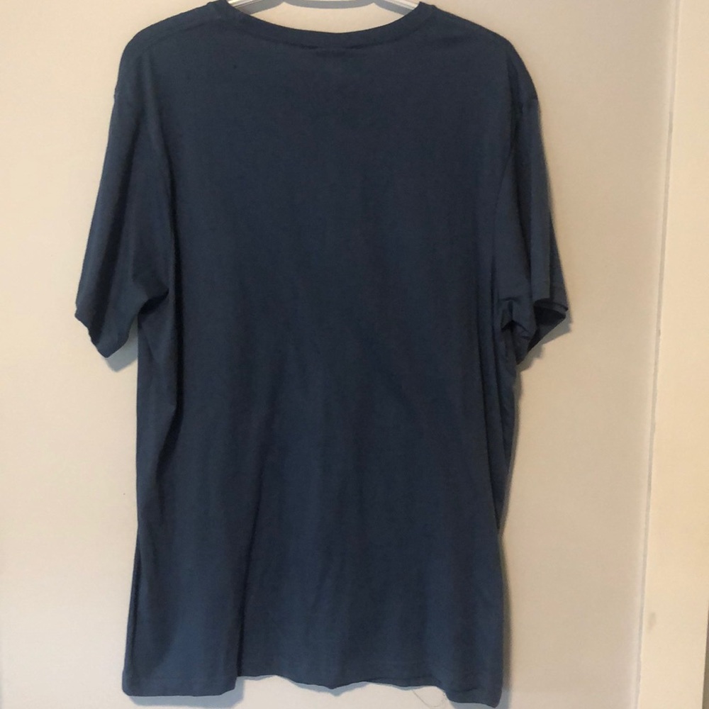 Bench tshirt - Picture 2 of 2